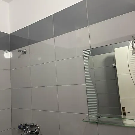 Joti 1 * Saranda